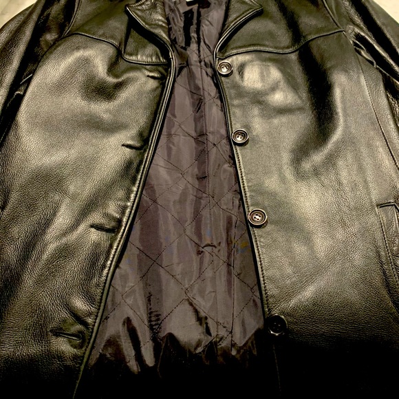 Roots genuine leather jacket - Picture 2 of 2